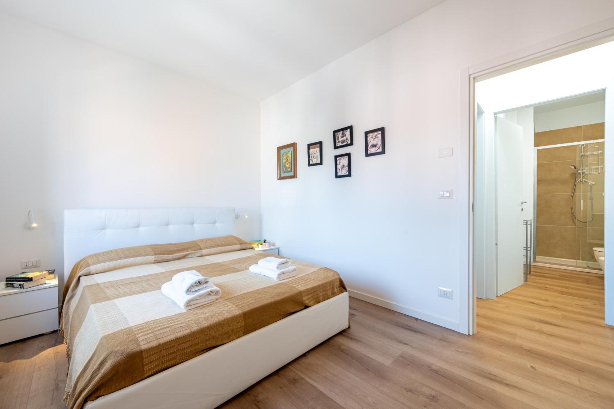 Chic Flat Near Center Parma